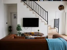 Lazord's Ev Bungalow