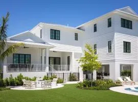 Parking Pool & Dock - Shellstone House