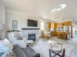 10 Mi to Brundage Mountain Resort! Cozy Townhome