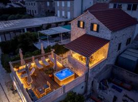 Seafront Villa Denis, hotel v destinaci Bol