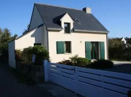 Gîte charmant à 800 m de la mer avec jardin clos, équipements bébé, et parking privé - FR-1-306-857