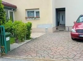 Apartments with parking spaces Samobor, Prigorje - 23690