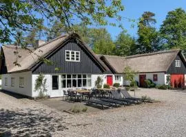 7 Bedroom Awesome Home In Ørum Djurs