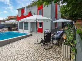 Pet Friendly Home In Krizisce