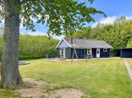 2 Bedroom Awesome Home In Sydals