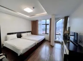 Halong Mackeno