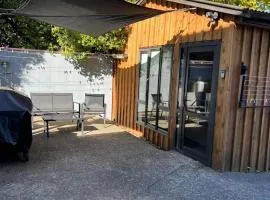 Self-contained Tiny Sleepout in Hamner