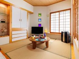 駐車場2台 海中道路や伊計島にアクセス良好 和室付き 最大5名宿泊施設 Guest house mum