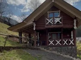 Котедж Під лісом