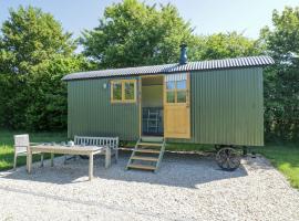 Hazel, hotel met zwembaden in Witney