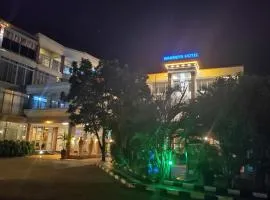 Warmers Hotel Mpala