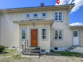 2 Bedroom Nice Apartment In Lillehammer