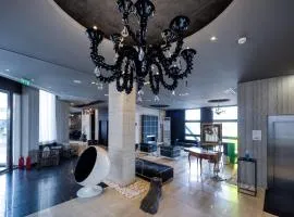 Gallery Art Hotel