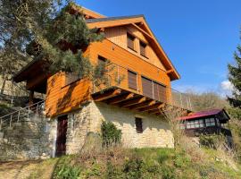 Chata Křivoklát, hotel v destinaci Křivoklát