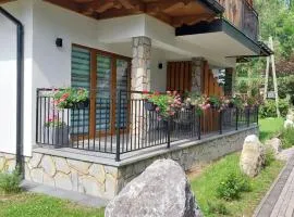Pokoje Gościnne ZYCH - Domek