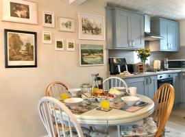 Charming Pembroke Townhouse