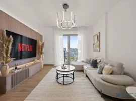 Boho Bayfront 1BR in La Sirene 2 Seaport View