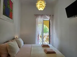 Apartments & Rooms Chiara