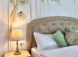 Bridge Apartments- STUDIO 7