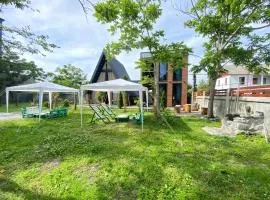 Bondo'S Cottage