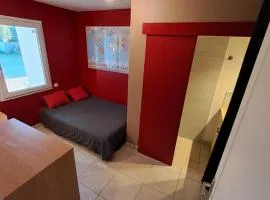 Chambre chez nous