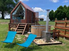 Cabane luxe & spa extérieur Les Magnolias, hotel di Barjou