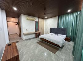 Virasat Home Stay, hotel v destinaci Déhrádún