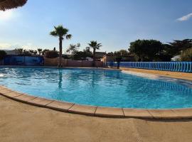 flamant rose, hotel v destinaci Vic-la-Gardiole