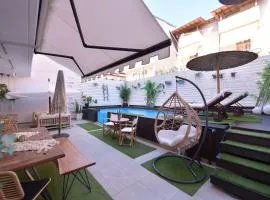 Retro luxury rooms
