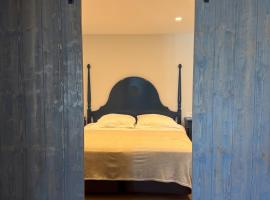 Villa Chaika Moraira, a 200m de la playa!, hotel din Teulada