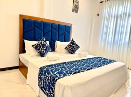 Shelo Transit Hotel, hotel perto de Aeroporto Internacional Bandaranaike, Katunayaka