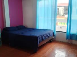 Artur House Alojamiento, hotel v destinaci Manta