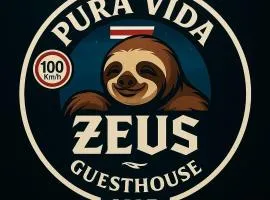 Zeus Guesthouse -Free SJO Airport Shuttle & Car Rental