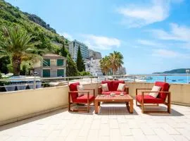 Luxury Apartments Rafailovichi 1 st of the sea line