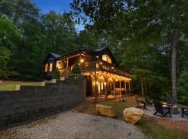 Mins To Highlands Jacuzzi, Fire Pit, Game Room