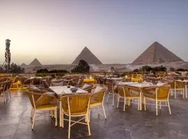 Pyramids Shadow INN