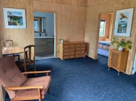 Cabin-on-Swayne