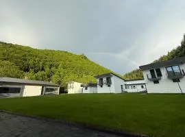 Complex WhiteBerg Haus Colibita