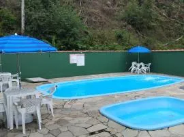 toninhas 300 mts mar