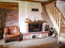 Dom na wyłączność - Ranczo Nowosiółki - Kresowe Klimaty, hotel in Nowosiółki