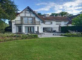 Villa in Het Zoute near Zwin Reserve, Hotel in Knokke
