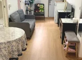 铜锣湾近地铁巴士交通便利宽敞舒适自助入住