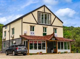 오대산 달빛펜션 Odaesan Moonlight Pension, caba&ntilde;a o casa de campo en Pyeongchang