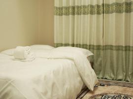 2 BHK Apartment Homestay in Kathmandu, hotel v mestu Bālāju