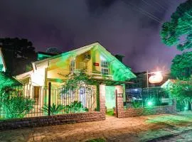 Pousada Maison Suisse
