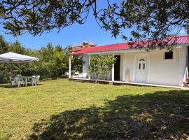 Vikendica Nina, hotel a Čanj