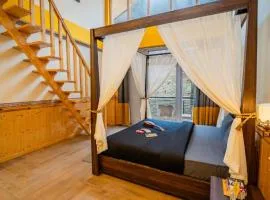 The Hosteller Jibhi