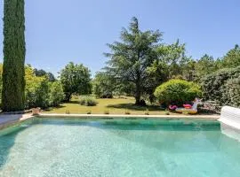 Joli mas "Rêve de lune" en plein coeur du Luberon