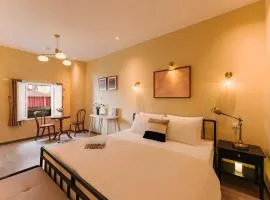 Serviced Apartments in Heart of Old quarter by SSens Homes