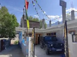 Zangmo home stay